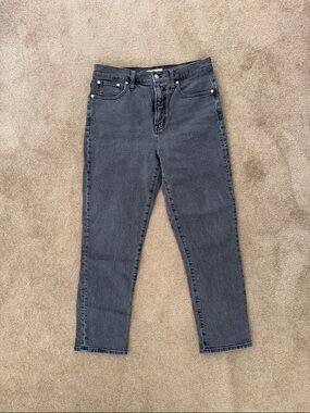 Madewell Straight-Leg High-Rise Jeans in Charcoal